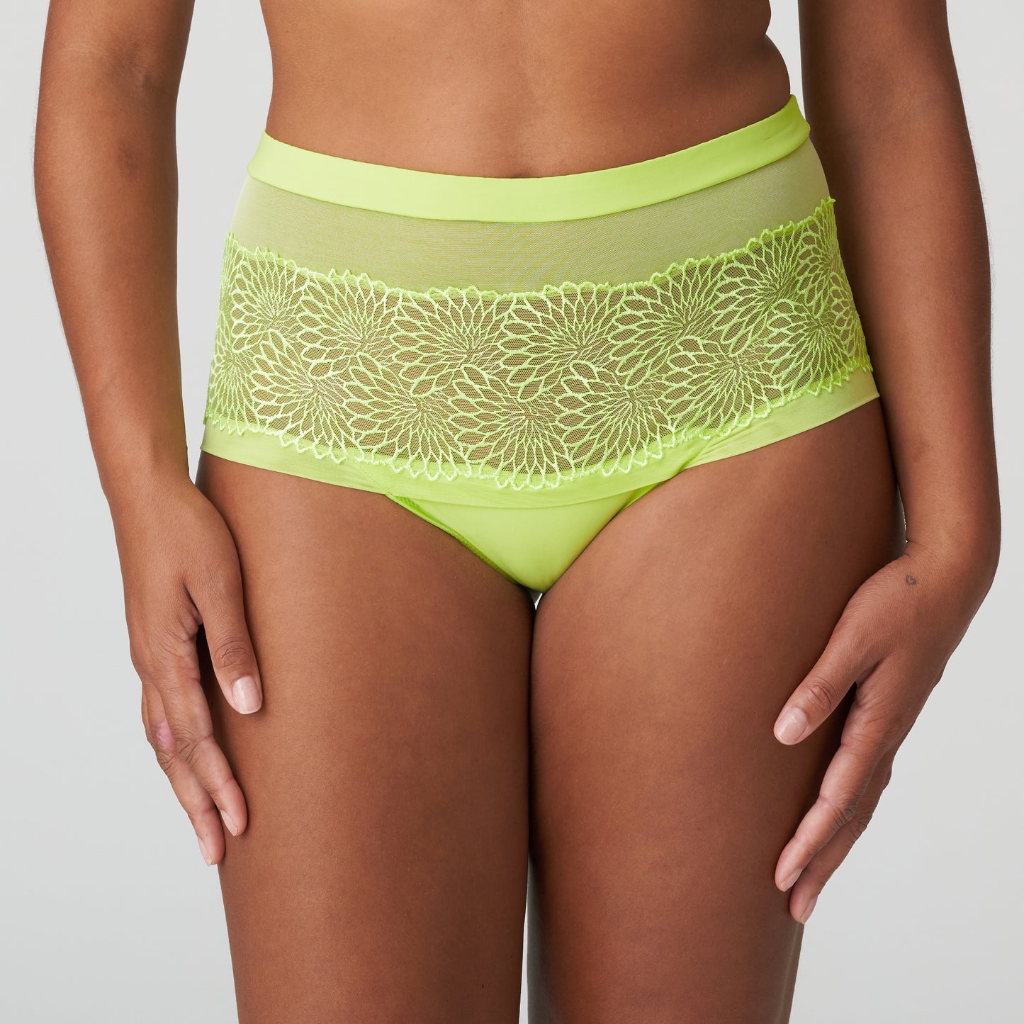 SOPHORA Hotpants (Lime Crush)