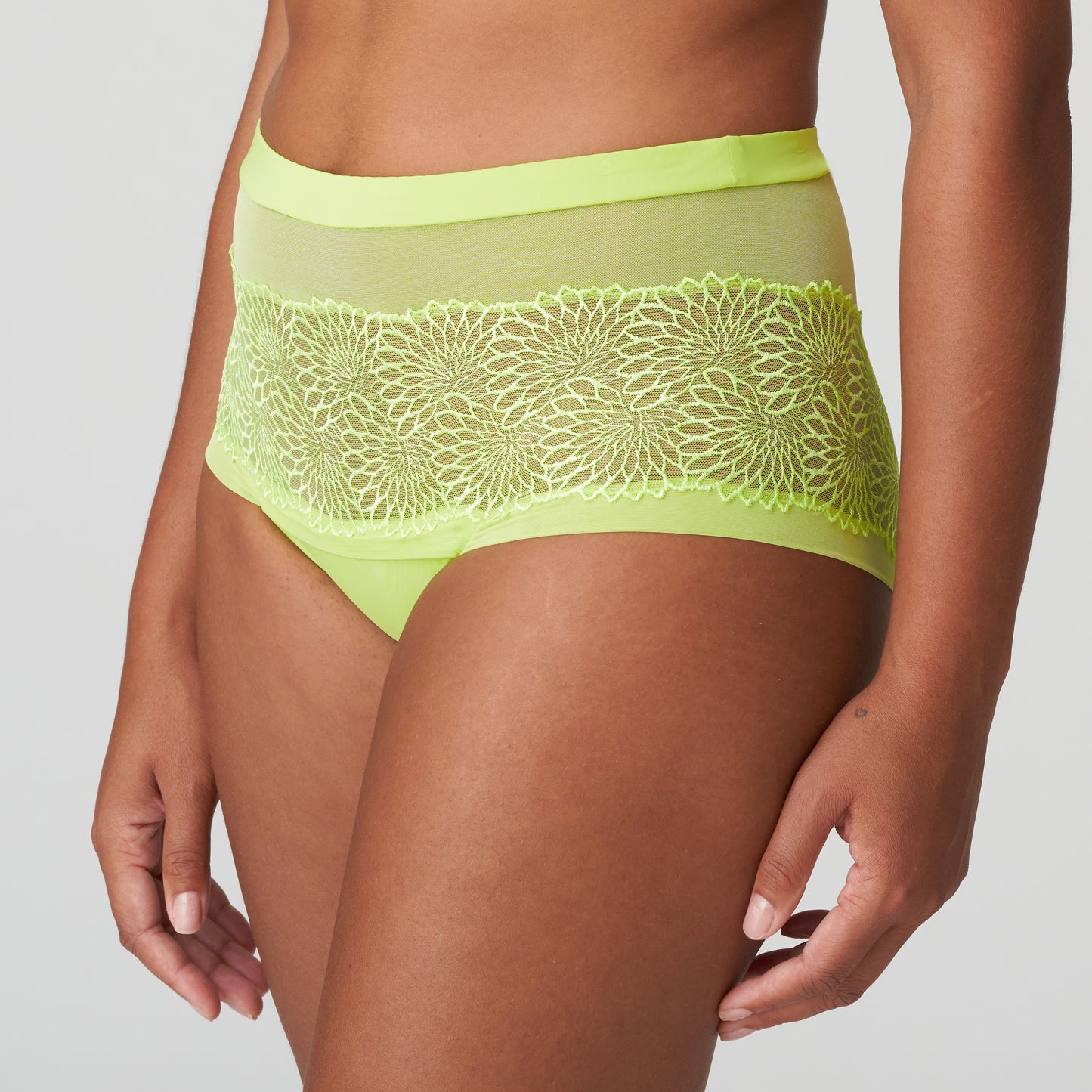 SOPHORA Hotpants (Lime Crush)