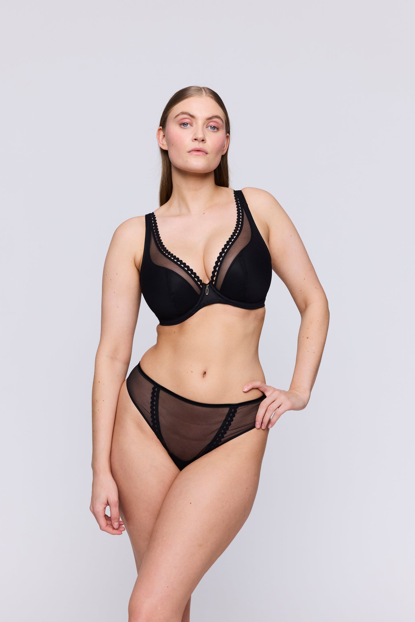 VIVGIRL String (Schwarz)