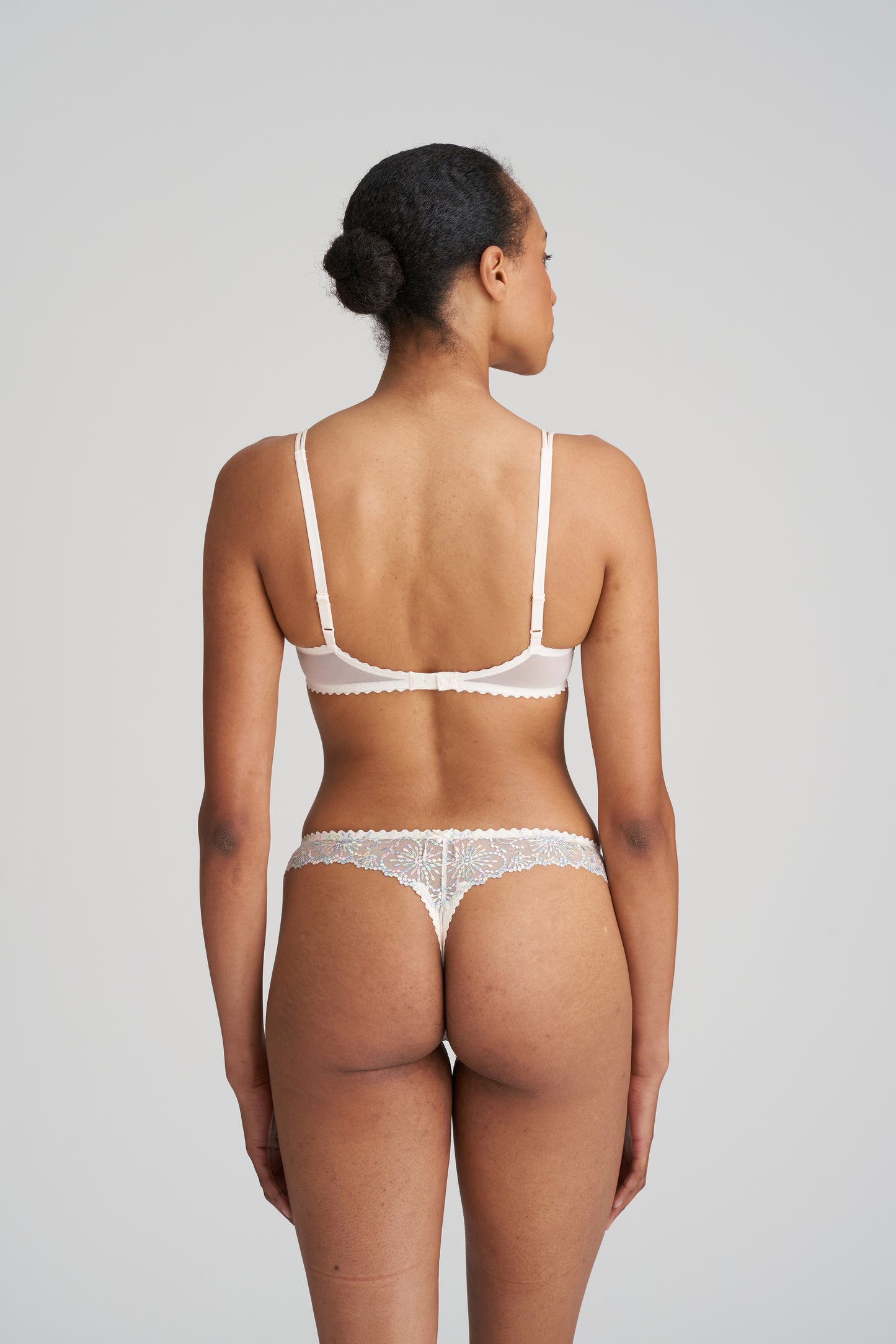 JANE String (Boudoir Cream)