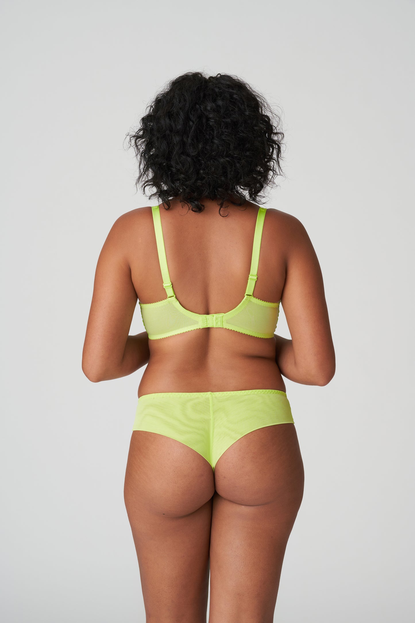 SOPHORA String (Lime Crush)