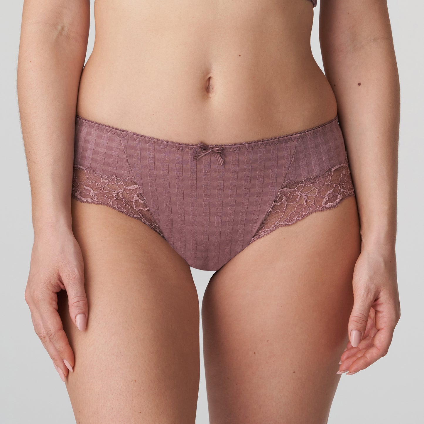 MADISON Hotpants (Satin Taupe)